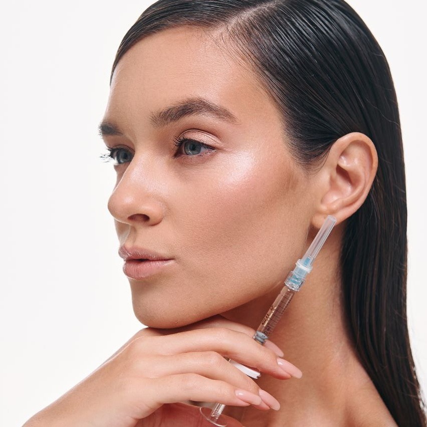 Акции и спецпредложения Акция на контурную пластику 12-2025